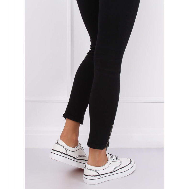 Bílé dámské tenisky BS103 White bílý 2