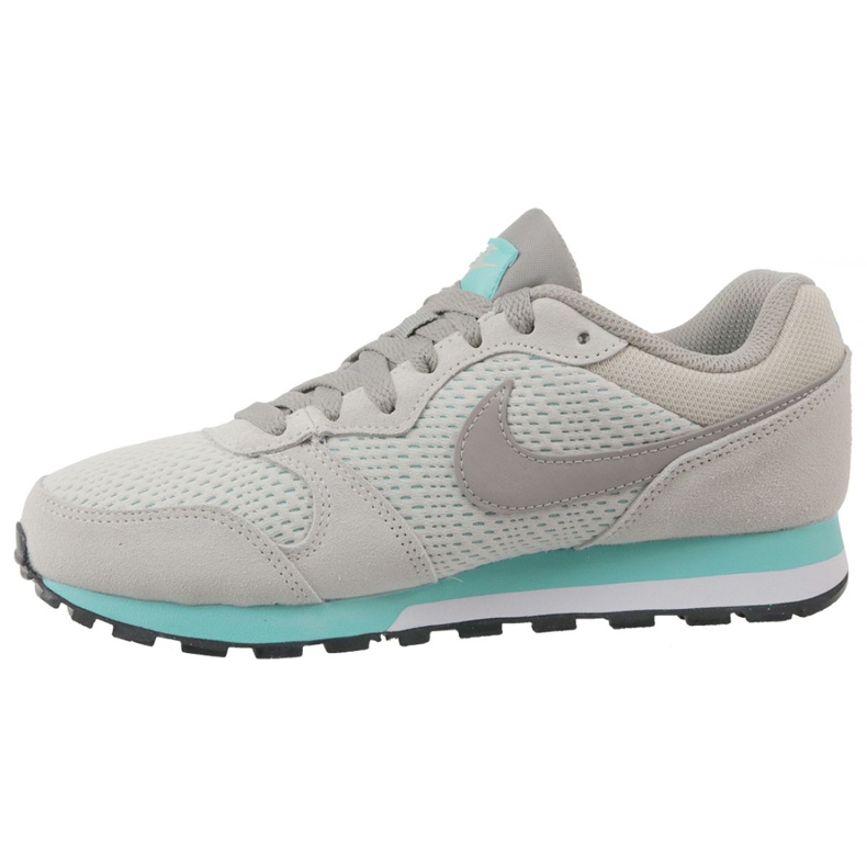 Nike Md Runner 2 W 749869-101 šedá 1 Nike Md Runner 2 W 749869-101 šedá 1