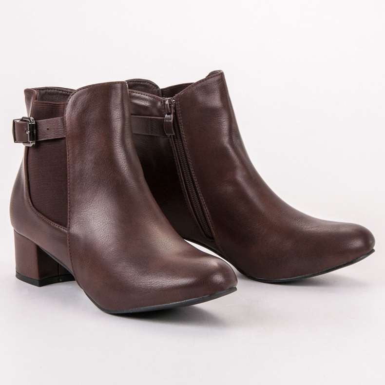 Small Swan Boty na vysokém podpatku hnědý 1