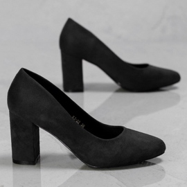 Ch. Creation Čerpadla Na Sloupu černý 1