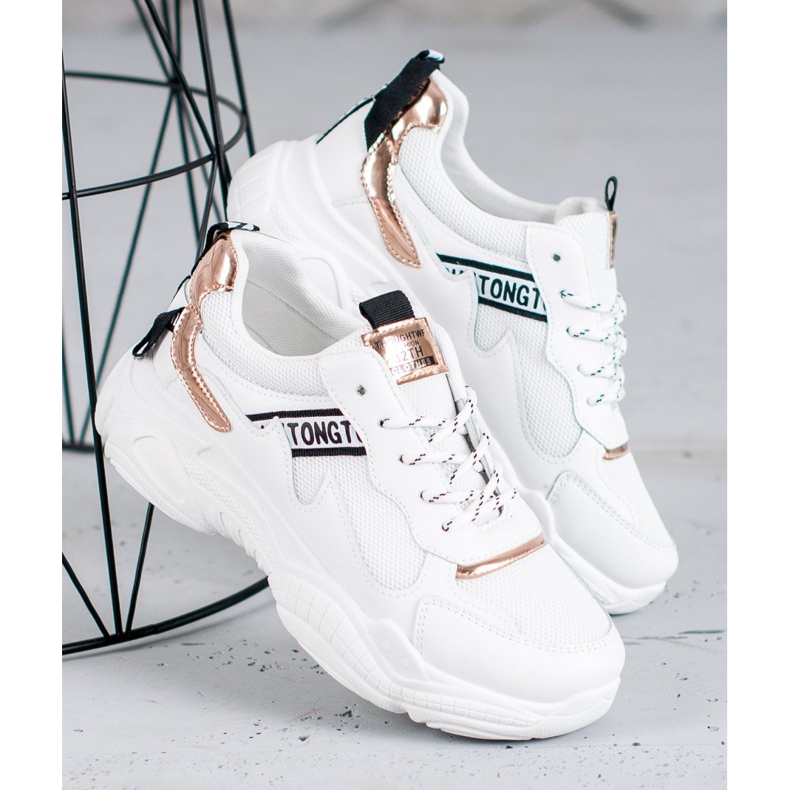 SHELOVET Pohodlná sportovní obuv bílý 2