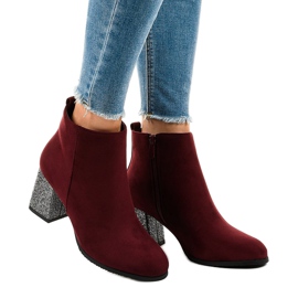 Kaštanové semišové boty na sloupku DS00055 červený 2