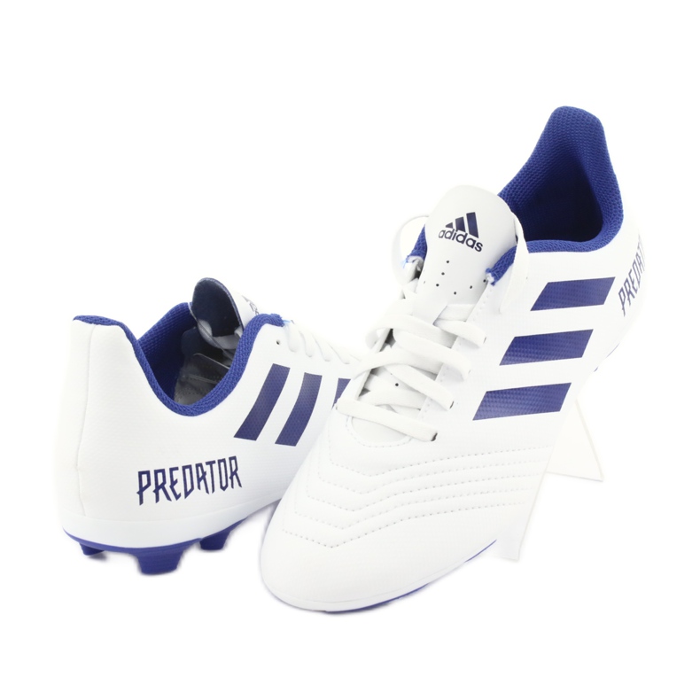 Kopačky Adidas Predator 19.4 FxG Jr CM8542 bílý 3