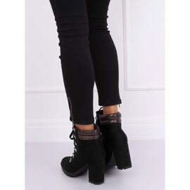 Černé vysoké podpatky 8992 Černá černý 2