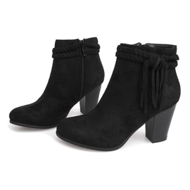 Semišové kozačky na tyči Fringes B324 Black černý 2
