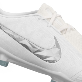 Kopačky Nike Phantom Vsn Elite Fg M AO7540-100 bílý bílý 1