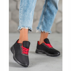 SHELOVET Černé sportovní boty černá 2