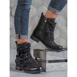 Bestelle Motorkáři s tryskami černá 2