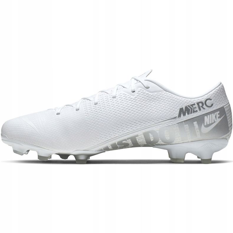 Kopačky Nike Mercurial Vapor 13 Academy FG / MG M AT5269-100 bílý bílý 2