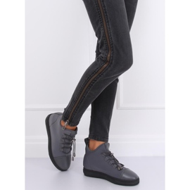 Šedé neoprenové tenisky izolované XY-35 šedá 2