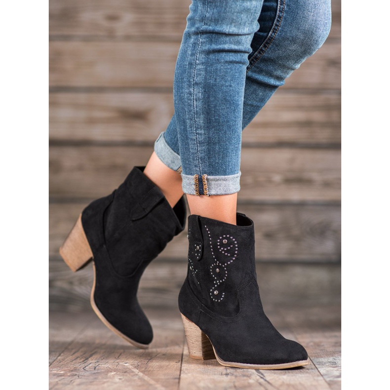 Small Swan Kovbojské boty na vysokém podpatku černá 2