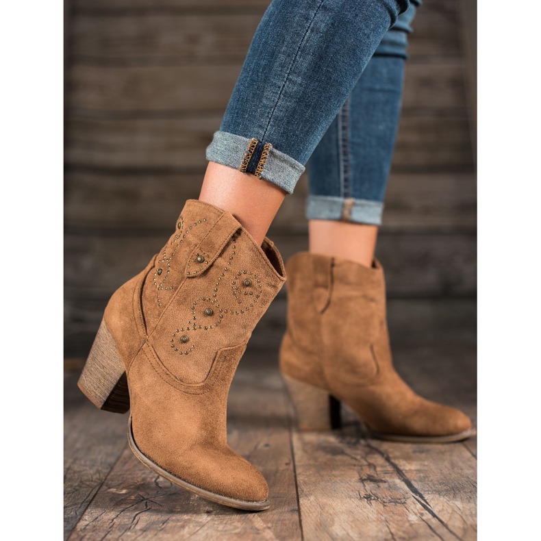 Small Swan Kovbojské boty na vysokém podpatku hnědý 2