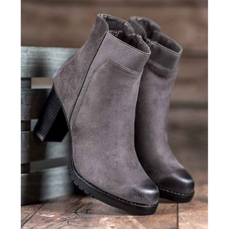 S. BARSKI Šedé dámské kozačky šedá 2