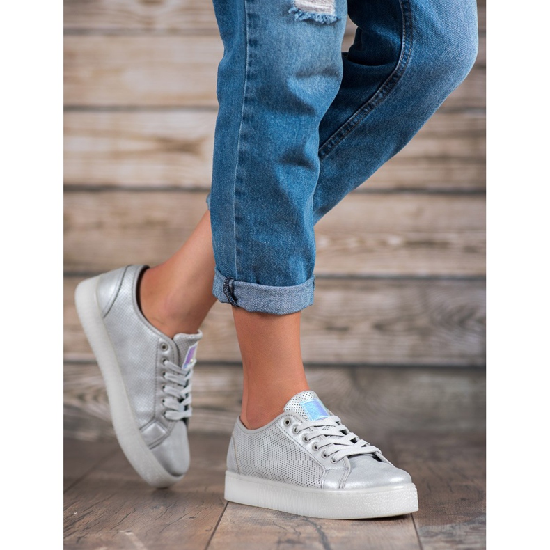Stříbrné tenisky šedá 2