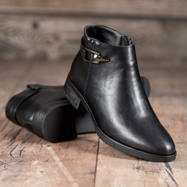 JESSI Černé boty s ozdobou černá 1