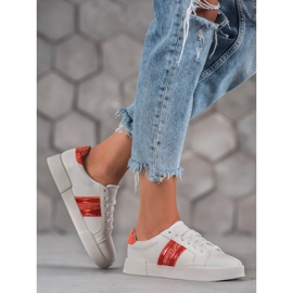 Bestelle Bílé sportovní boty bílý 2