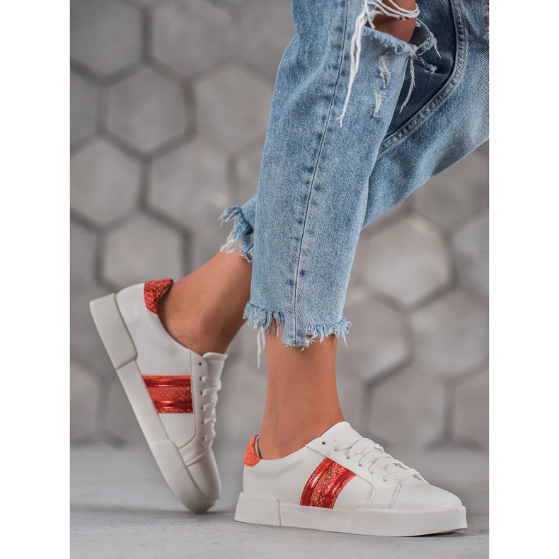 Bestelle Bílé sportovní boty bílý 2