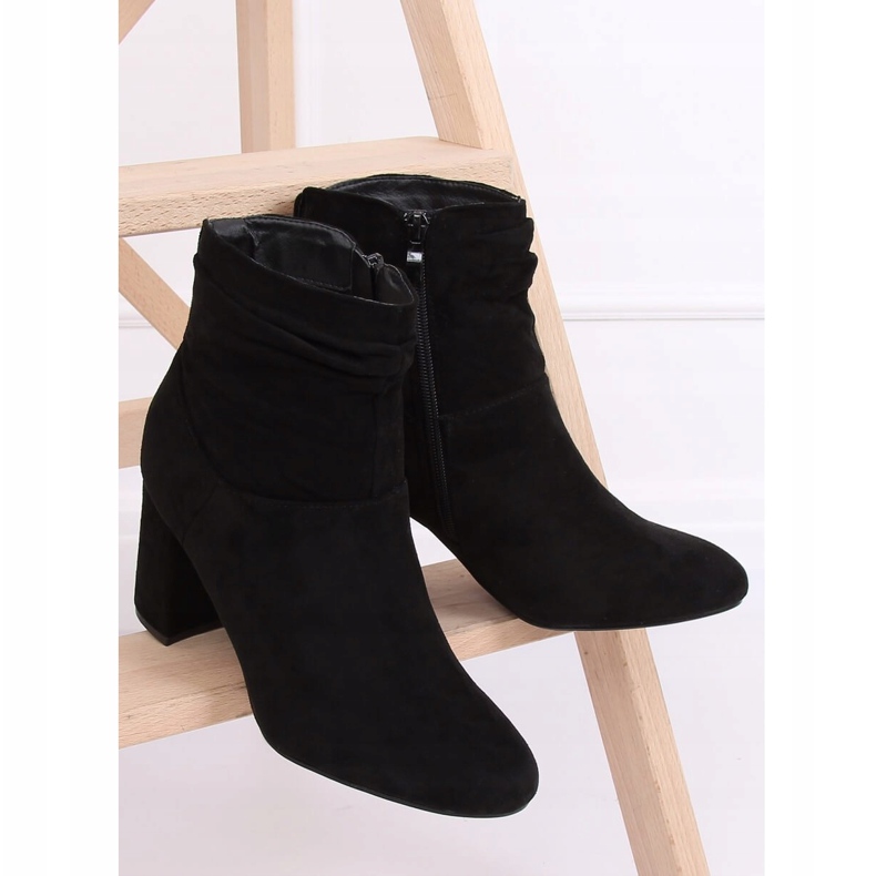 Klasické černé kozačky na vysokém podpatku 9018-7 Black černý 1