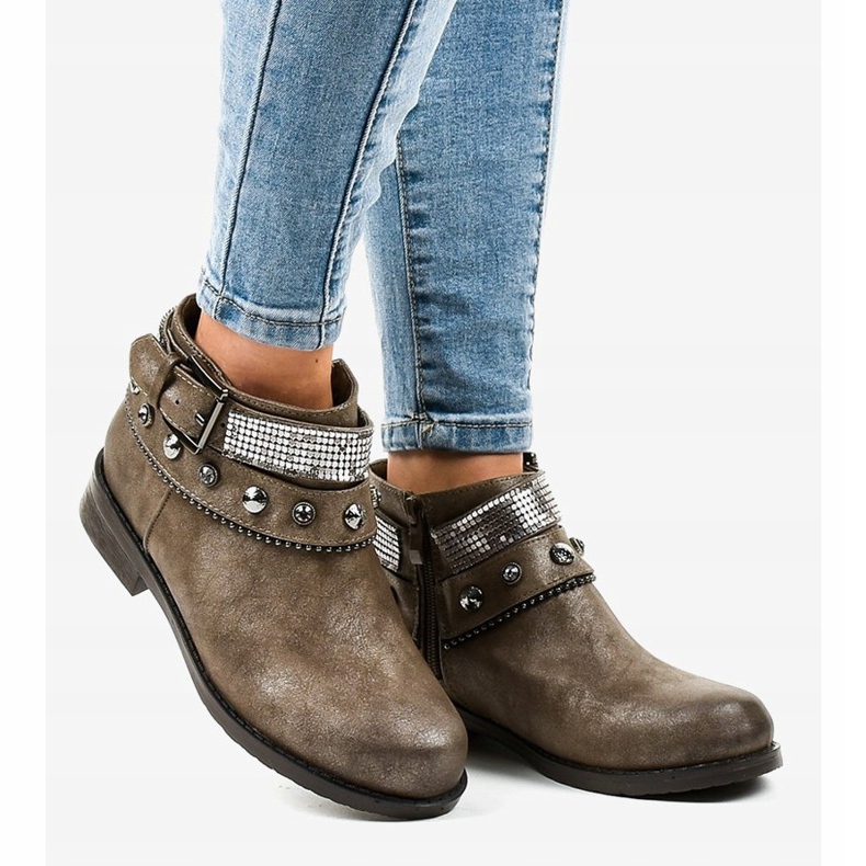 Hnědé kozačky zdobené zipem LL178 hnědý 2 Hnědé kozačky zdobené zipem LL178 hnědý 2