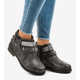 Šedé kozačky zdobené zipem LL178 šedá 2 Šedé kozačky zdobené zipem LL178 šedá 2