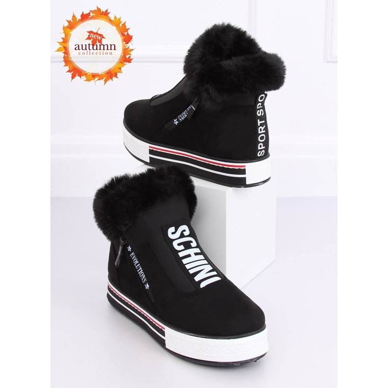 Černé izolované tenisky NB311 Black černá 1