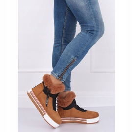 Tenisky izolované hnědé NB311 Camel hnědý 1