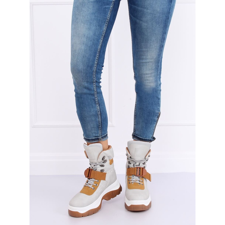 Šedé boty HE117P Šedé šedá 1