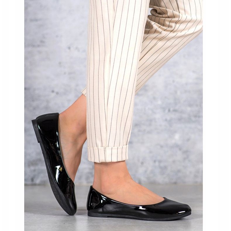 Lakované balerínky VICES černý 2