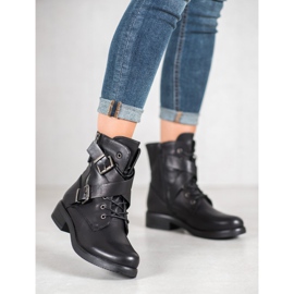 SHELOVET Černí dělníci černý 1