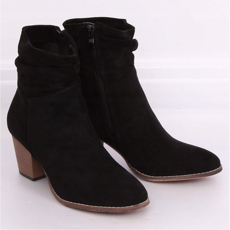 Černá kovbojská obuv E2250 Černá černý 1