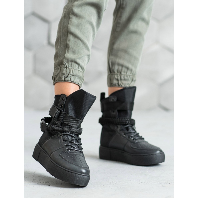 Diamantique Vysoké boty se sponami černá 2