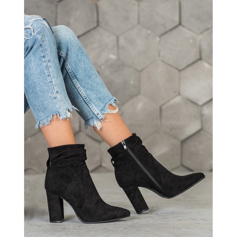 Ideal Shoes Semišové boty na baru černý 1