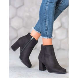 Marquiz Černé semišové boty černá 2