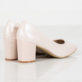 Goodin Čerpadla Na Sloupu hnědý 1 Goodin Čerpadla Na Sloupu hnědý 1