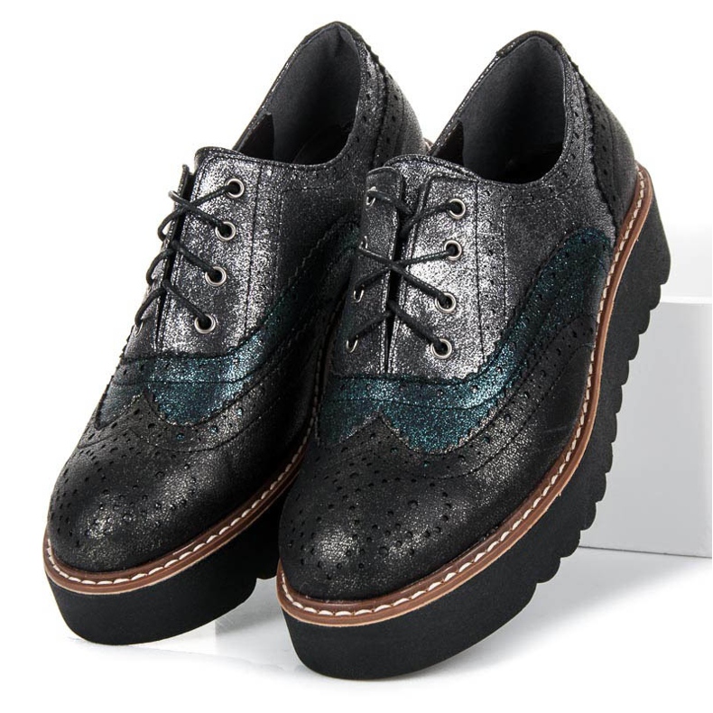 Kylie Vázané brogues černá 1