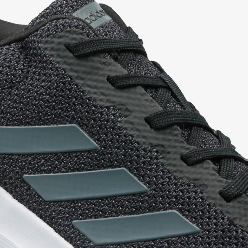 Běžecká obuv Adidas Cosmic 2 M DB1758 černý 1