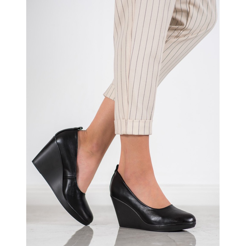 J. Star Pohodlné černé lodičky černý 1