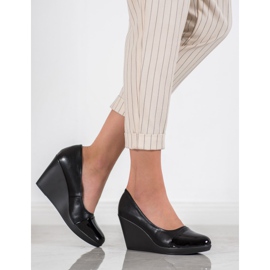 J. Star Klínová čerpadla černý 1