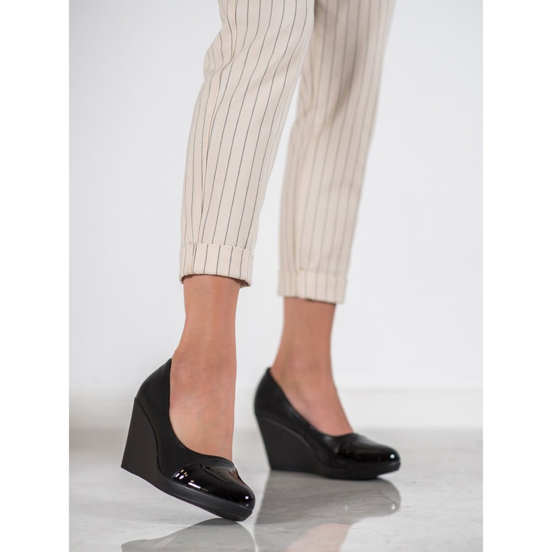 J. Star Klínová čerpadla černá 2