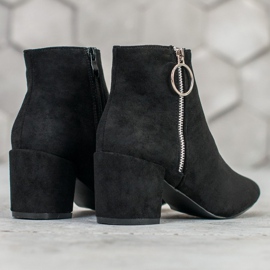 SHELOVET Suede Booties In Spitz černá 6