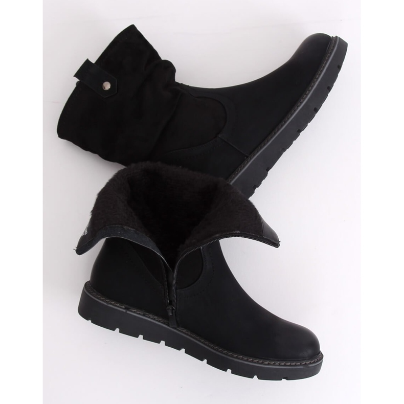 Černé boty se silnou podrážkou BM-9062 Black černý 1