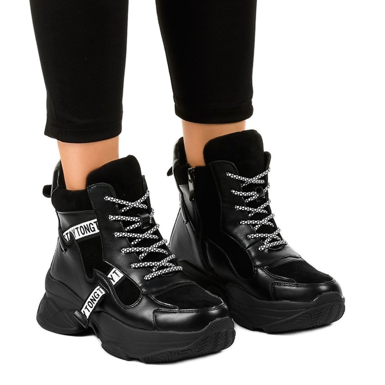 Černé dámské zateplené tenisky F803-7 černá 1