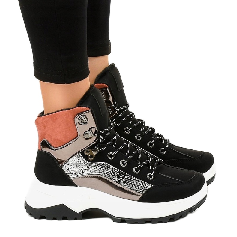 Černé dámské zateplené tenisky F-19208-1 černá vícebarevný 1