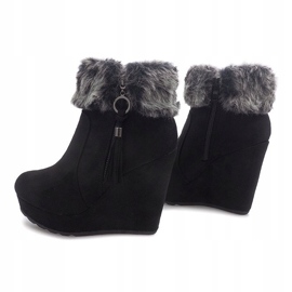 Boty na klínku 58-385 černé černá 1