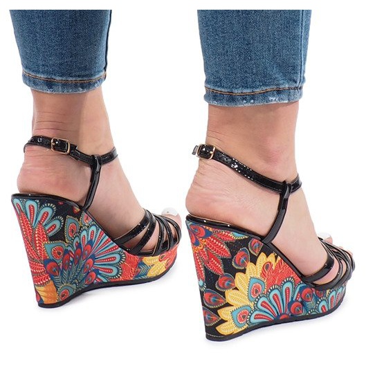 Černé sandály na klínku Ibrahim černá 1