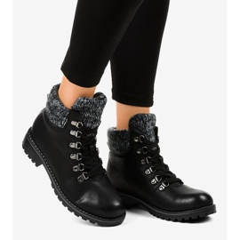 Černé turistické boty bez izolace Z186 černý 2