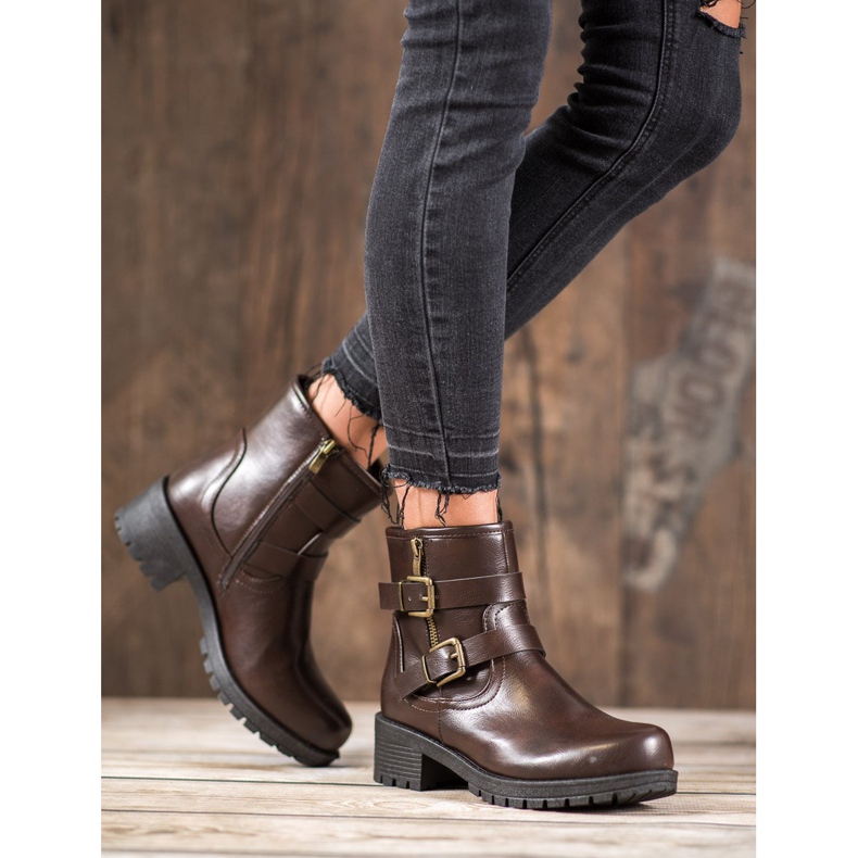 SHELOVET Klasičtí dělníci hnědý 1