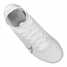 Kopačky Nike Superfly 7 Elite Fg Jr AT8034-100 bílý bílý 2