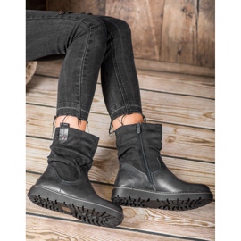 Ideal Shoes Pracovníci na platformě černý 2