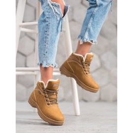 SHELOVET Lovci s ovčí kůží hnědý 1